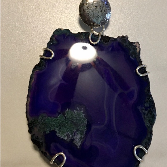 Beautiful Druzy Agate Pendant 🧜🏽‍♀️ - Picture 2 of 7